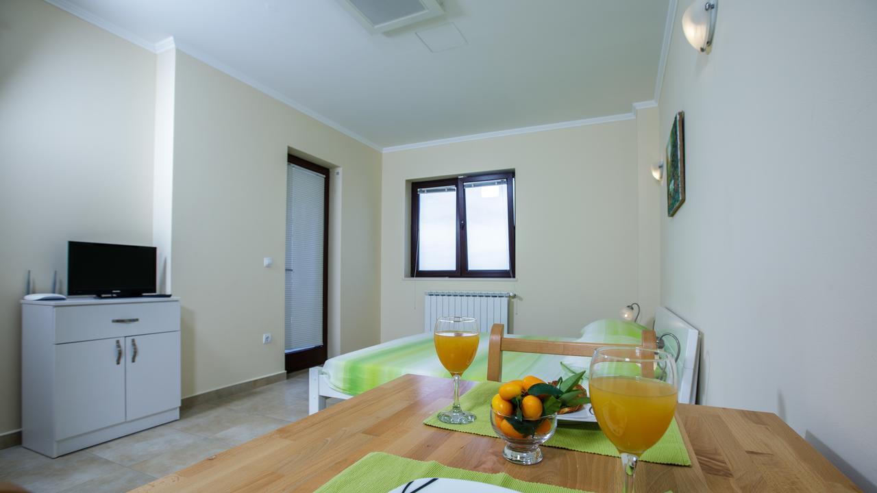 Oliva Apartments 1 Lozica ドゥブロブニク エクステリア 写真